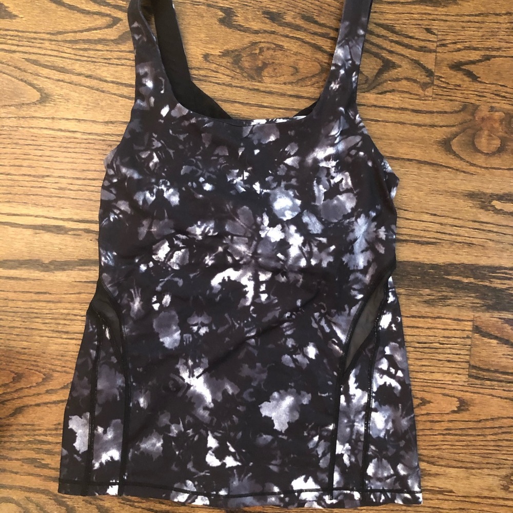 Lulu lemon tank top